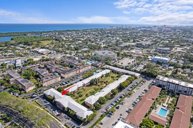 $125,000 | 300 Northeast 20th Street, Unit 109, Boca Raton, FL 33431