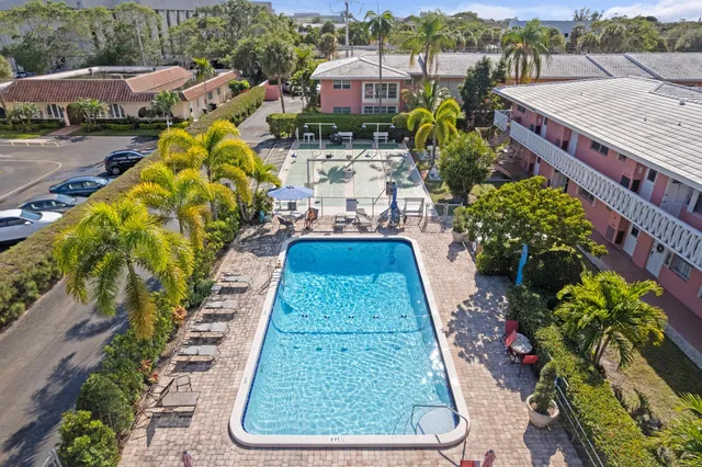 $125,000 | 300 Northeast 20th Street, Unit 109, Boca Raton, FL 33431