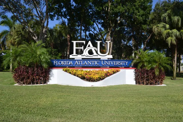 $125,000 | 300 Northeast 20th Street, Unit 109, Boca Raton, FL 33431