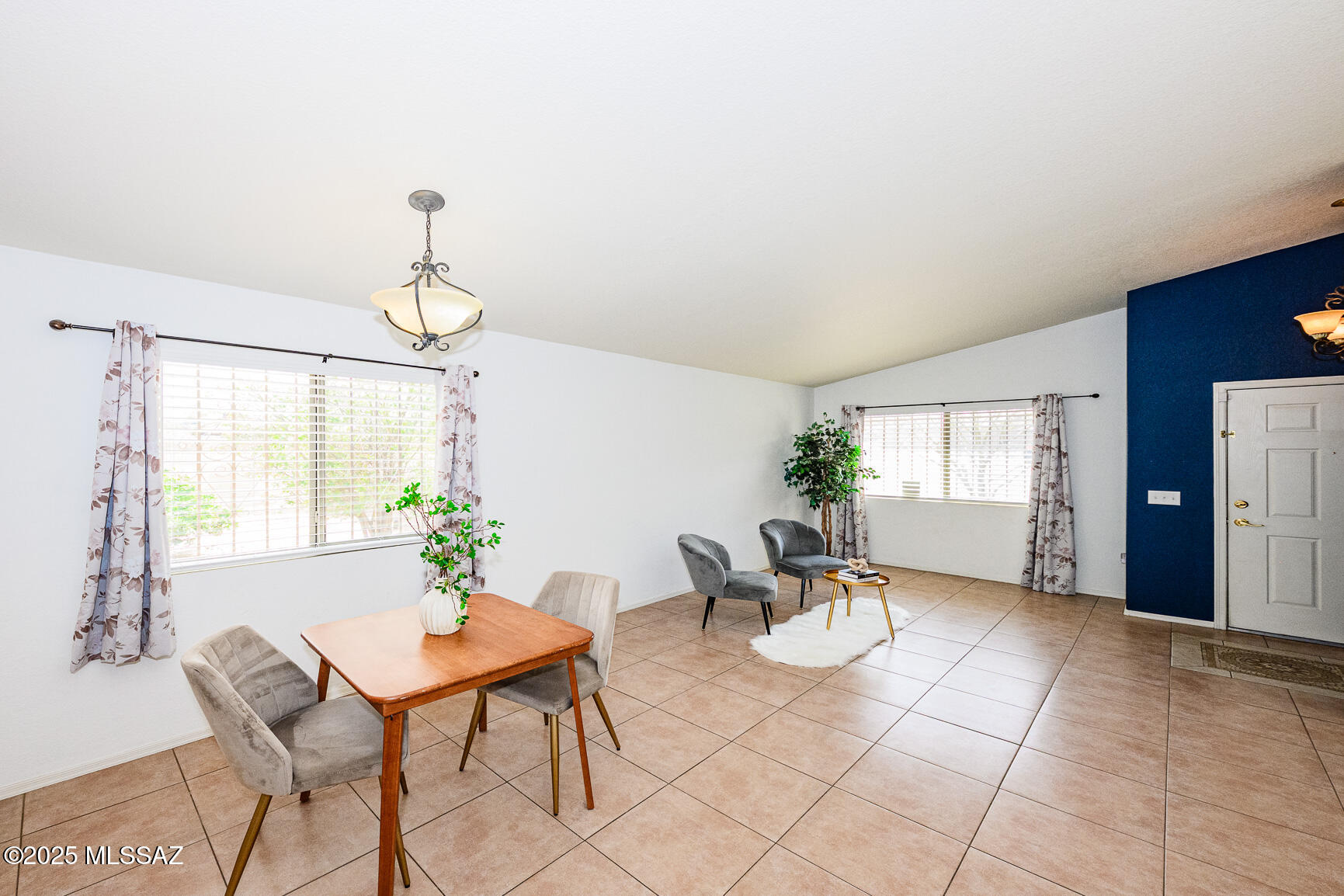 2300 West Golden Hills Road Tucson, AZ 85745 - Photo 14 of 47