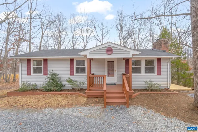 $359,000 | 15 Smokewood Drive, Palmyra, VA 22963