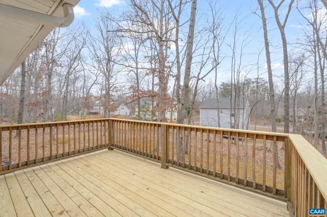 $359,000 | 15 Smokewood Drive, Palmyra, VA 22963