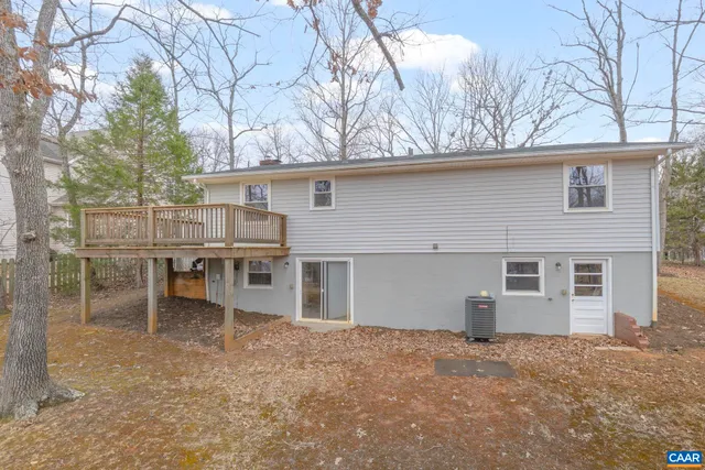 $359,000 | 15 Smokewood Drive, Palmyra, VA 22963