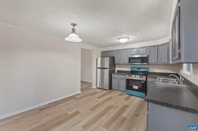 $359,000 | 15 Smokewood Drive, Palmyra, VA 22963