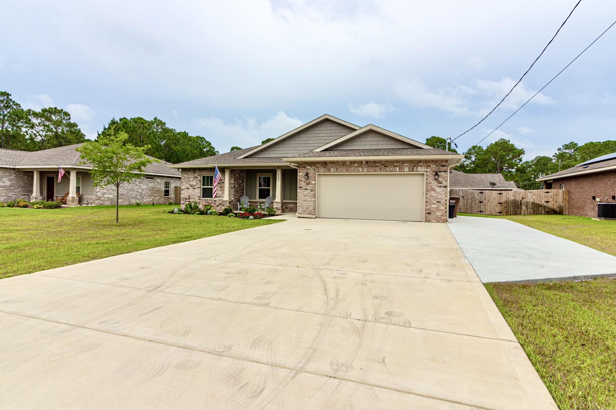 9209 Ridge Road Navarre, FL 32566 - Photo 3 of 45 Gallery Image 3