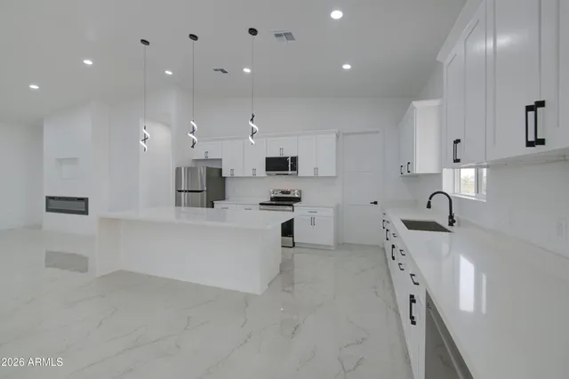 $549,999 | 6523 South 333rd Avenue, Tonopah, AZ 85354