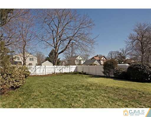 736 Front Street Dunellen, NJ 08812 - Photo 19 of 20 Gallery Image 19