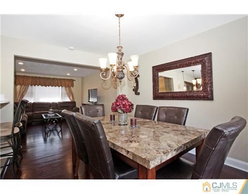 736 Front Street Dunellen, NJ 08812 - Photo 5 of 20 Gallery Image 5