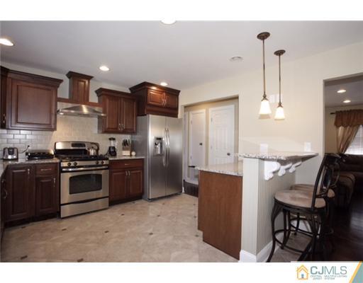 736 Front Street Dunellen, NJ 08812 - Photo 10 of 20 Gallery Image 10
