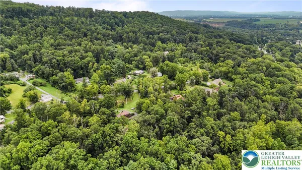 $599,900 | 325 Raubsville Road, Easton, PA 18042
