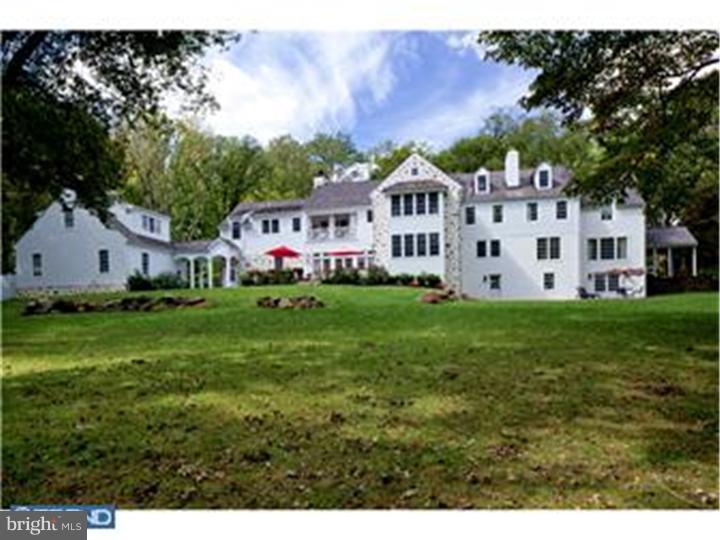 2220 Grubbs Mill Road Berwyn, PA 19312 - Photo 22 of 25 a house view with a garden space