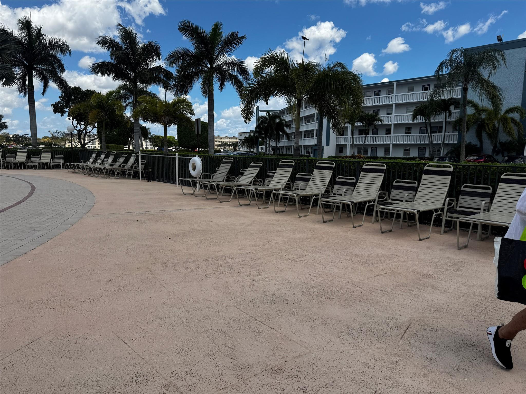3026 Exeter, Unit 3026B Boca Raton, FL 33434 - Photo 18 of 31 POOL