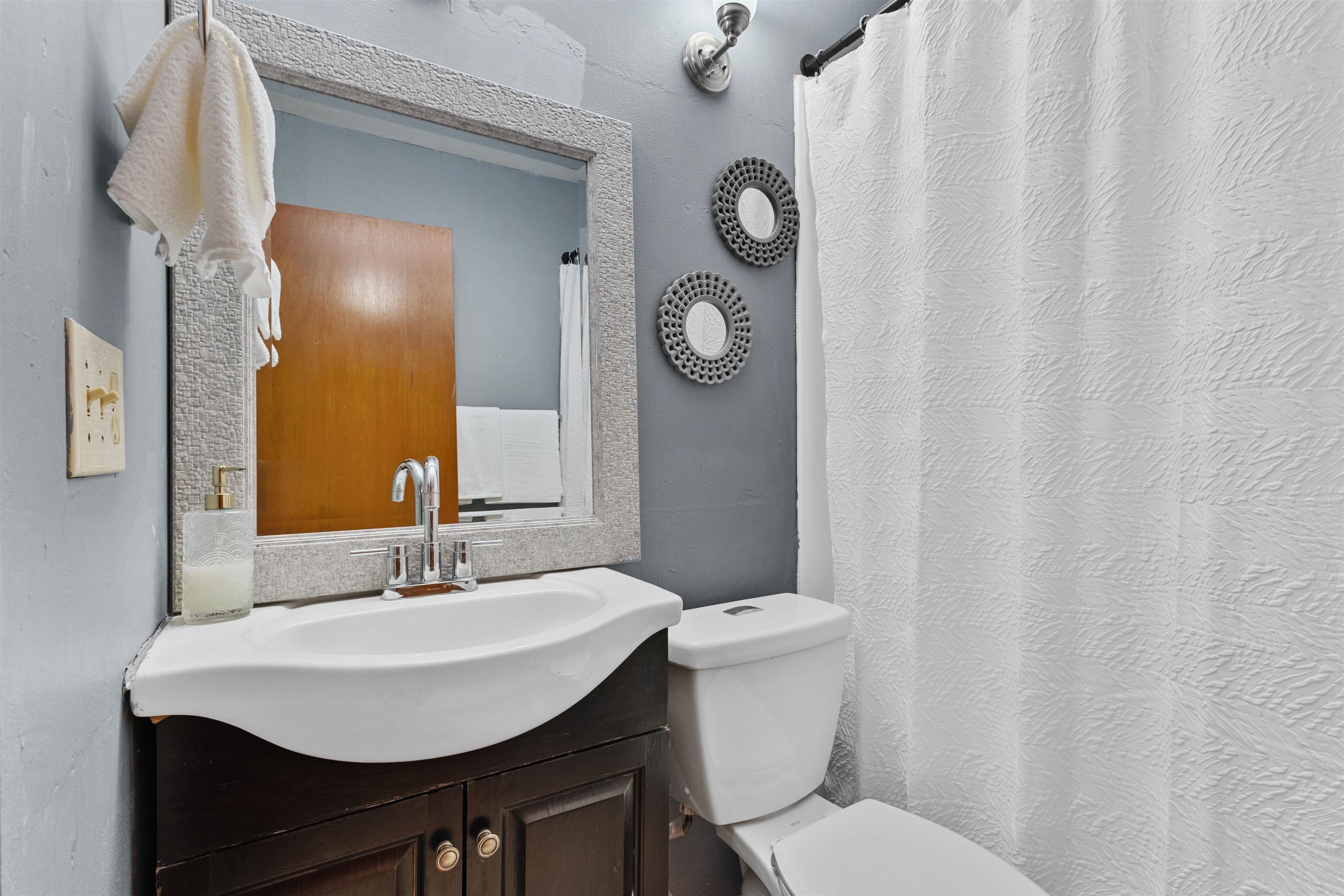 2014 Prairie Road Madison, WI 53711 - Photo 17 of 52 Gallery Image 17