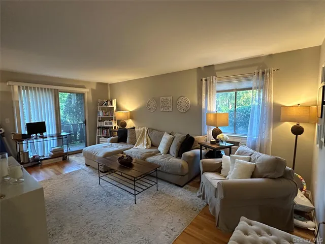 $2,100 | 20 Fisher Avenue, Unit 2, Congers, NY 10920