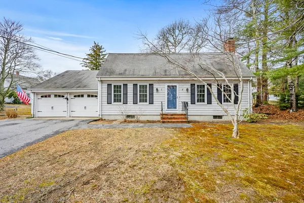 $699,000 | 33 Head Of The Bay Road, Bourne, MA 02532