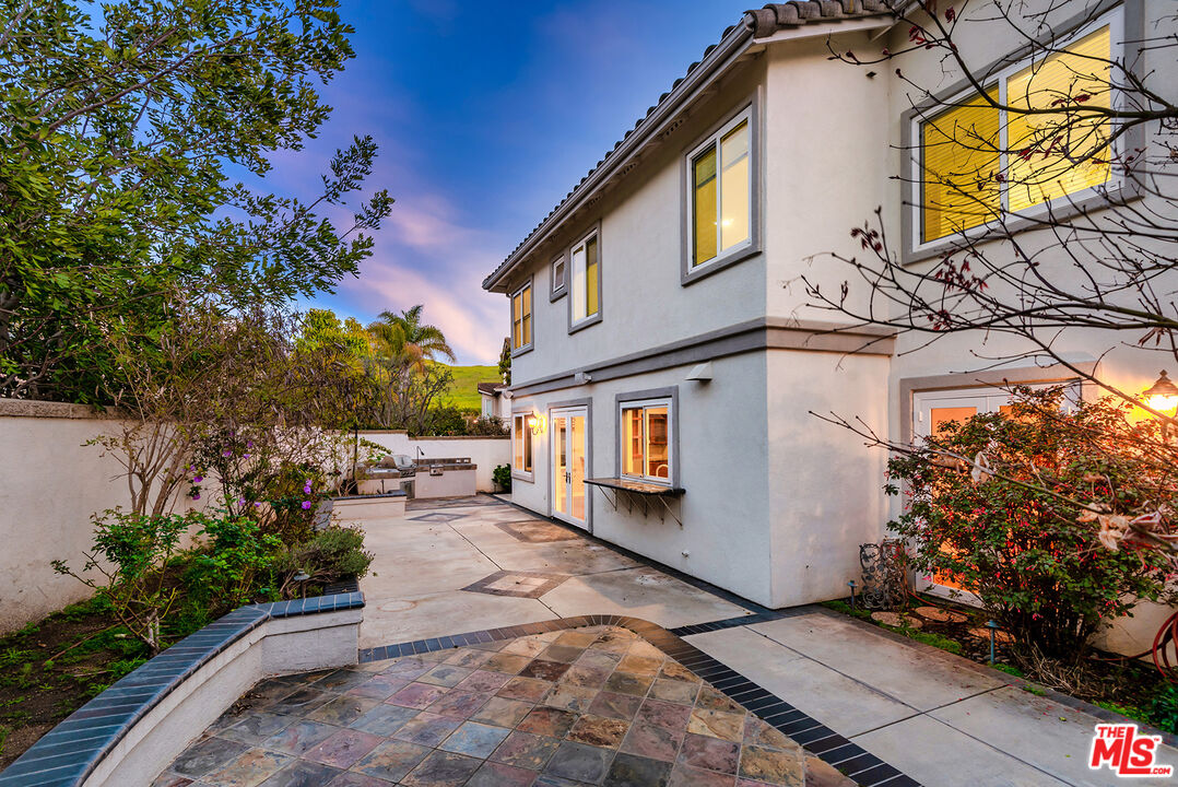 5 Daystar Irvine, CA 92612 - Photo 31 of 52 a view of a house with a yard