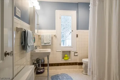 $1,299,000 | 148 Highland Avenue, Montclair, NJ 07042