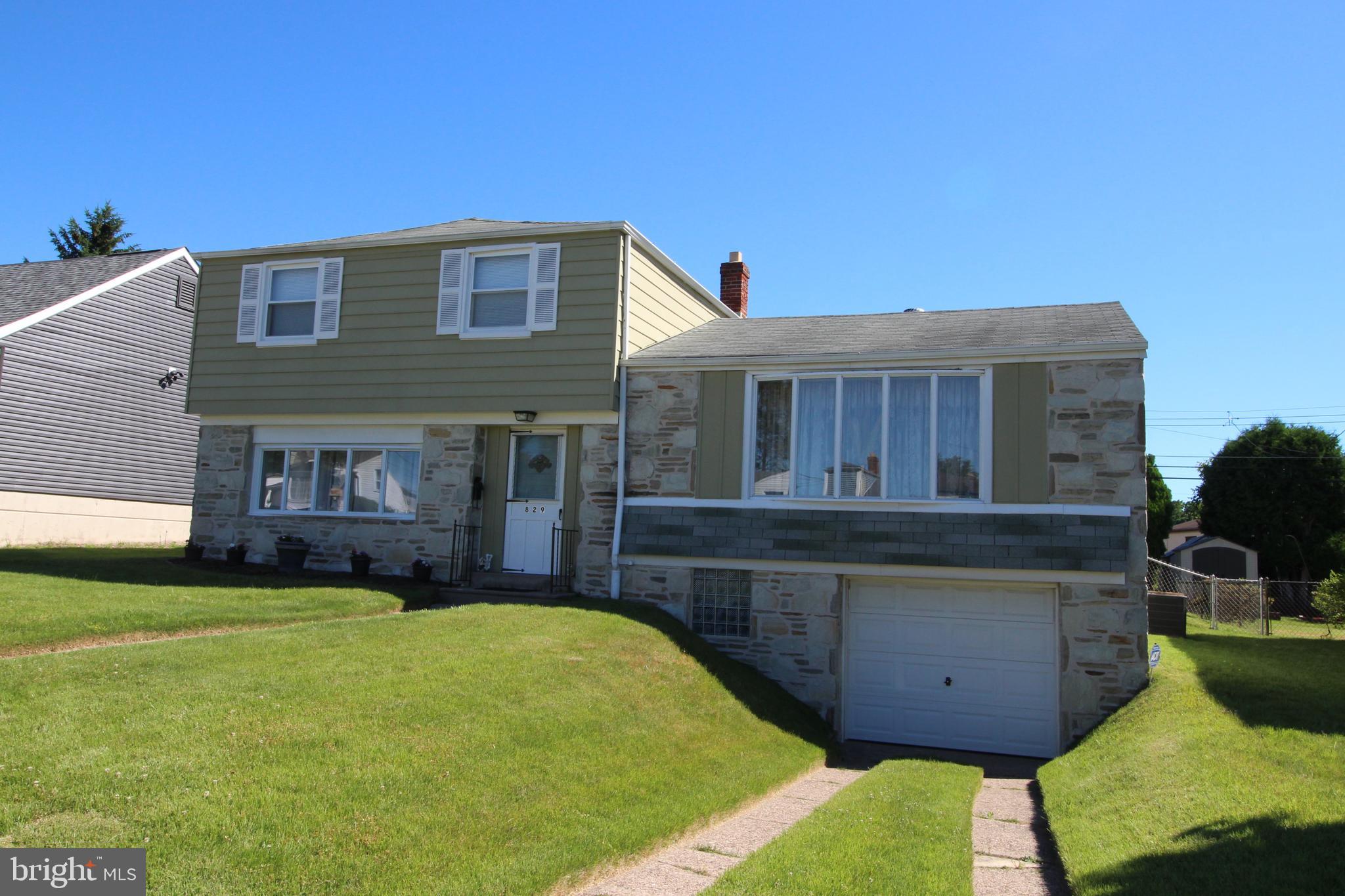 829 Densmore Road Philadelphia, PA 19116 - Photo 2 of 36 Gallery Image 2
