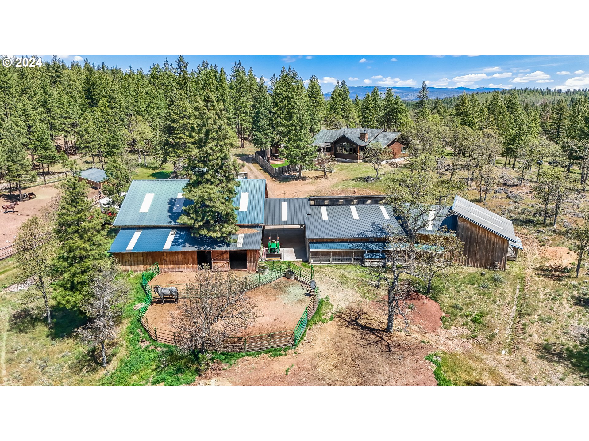 11 Deer Ridge Road Goldendale, WA 98620 - Photo 40 of 45 a balcony with furniture and city view