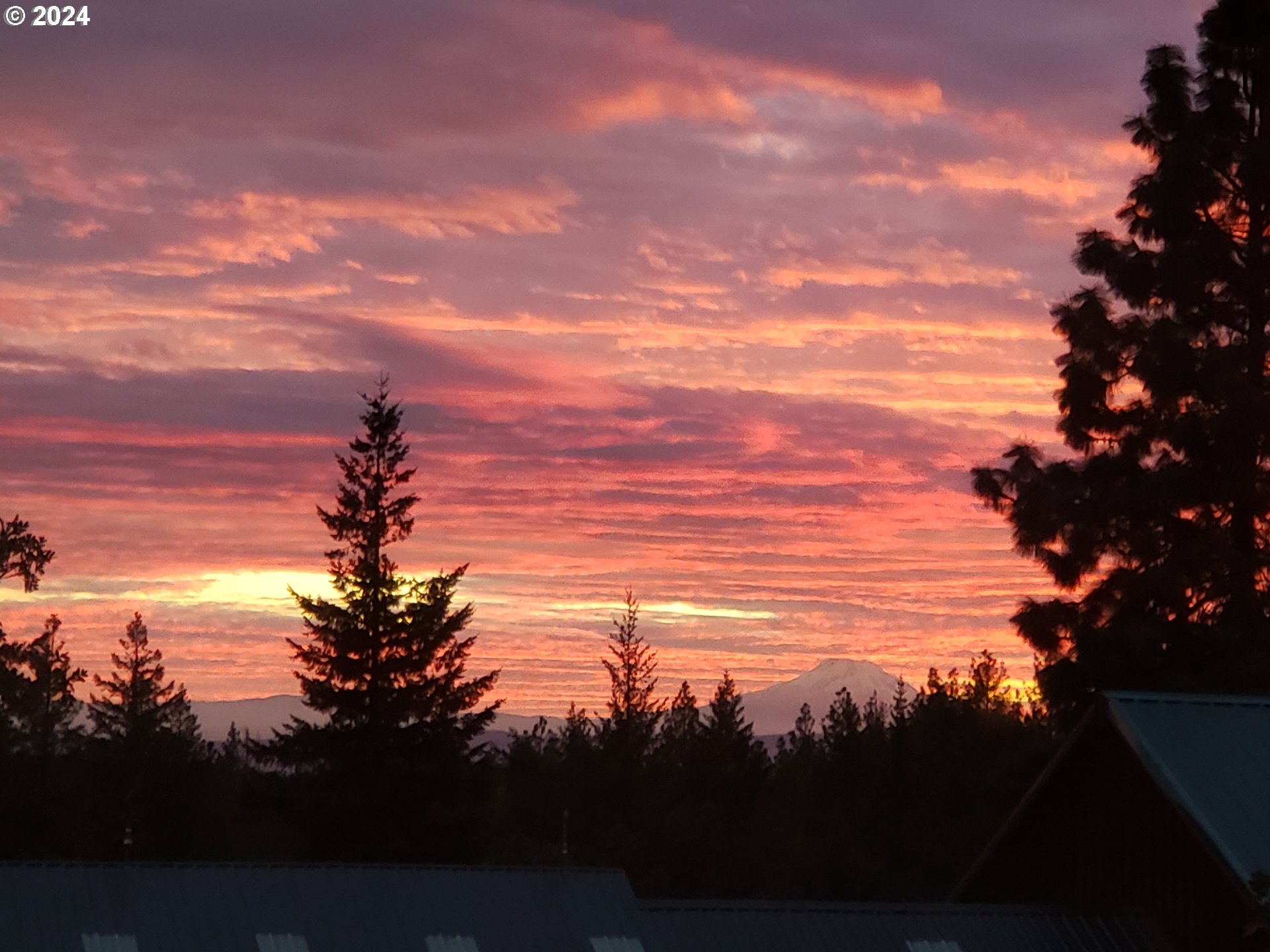 11 Deer Ridge Road Goldendale, WA 98620 - Photo 44 of 45 a view of ocean with green space