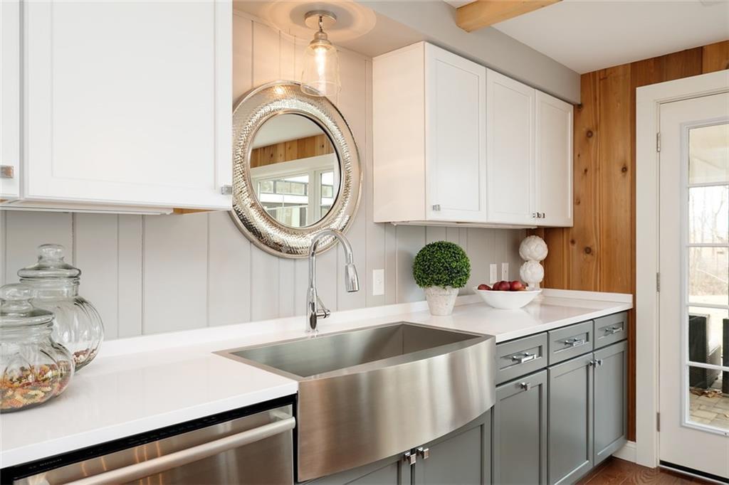 145 Shore Road Cape Neddick, ME 03902 - Photo 15 of 35 Lovely farmers sink completes the...