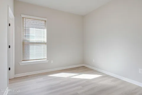 $250,000 | 124 Lightbourne Drive, Lafayette, LA 70506