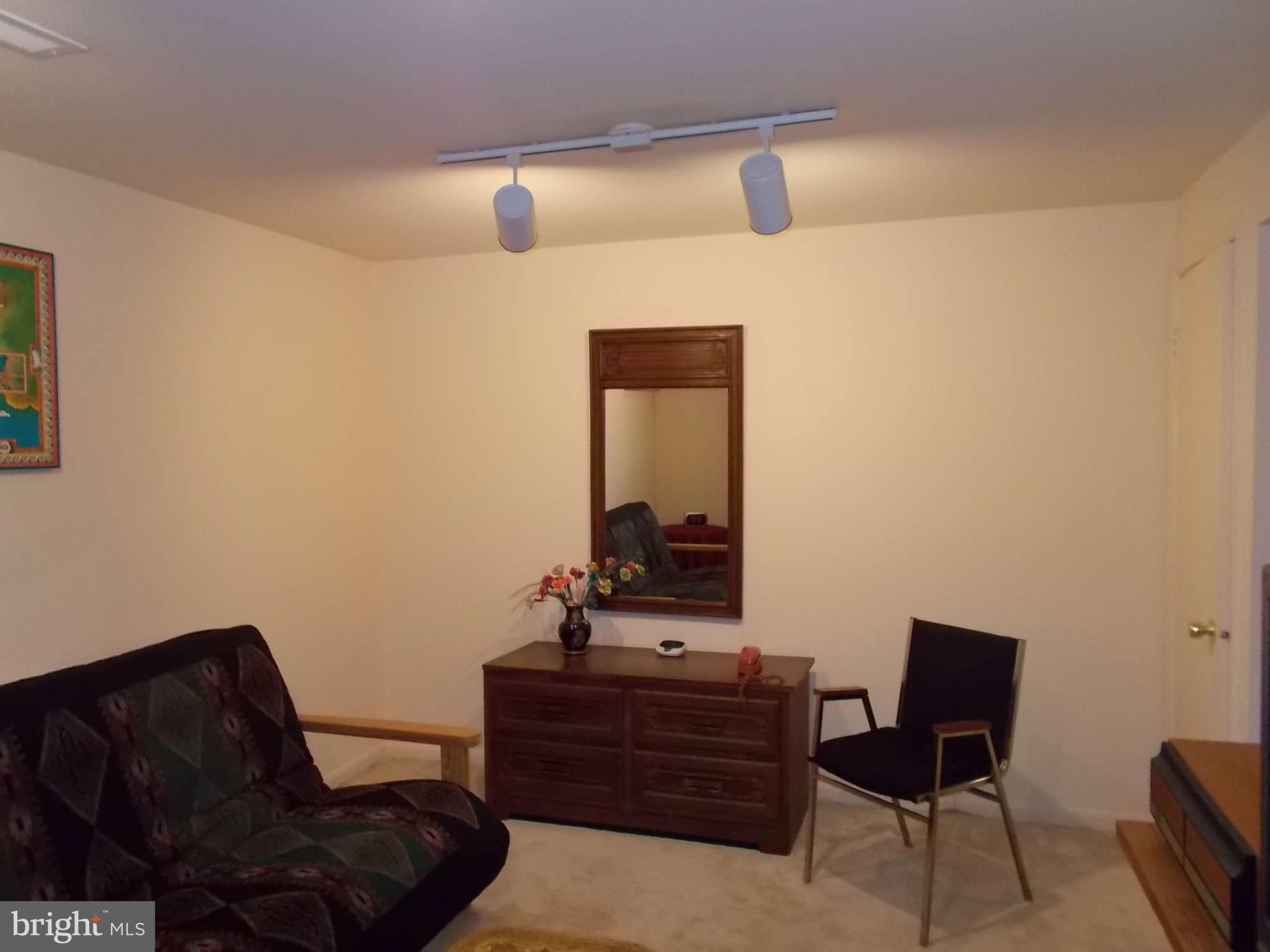 2107 Derby Ridge Lane, Unit 27 Silver Spring, MD 20910 - Photo 20 of 20 Interior General