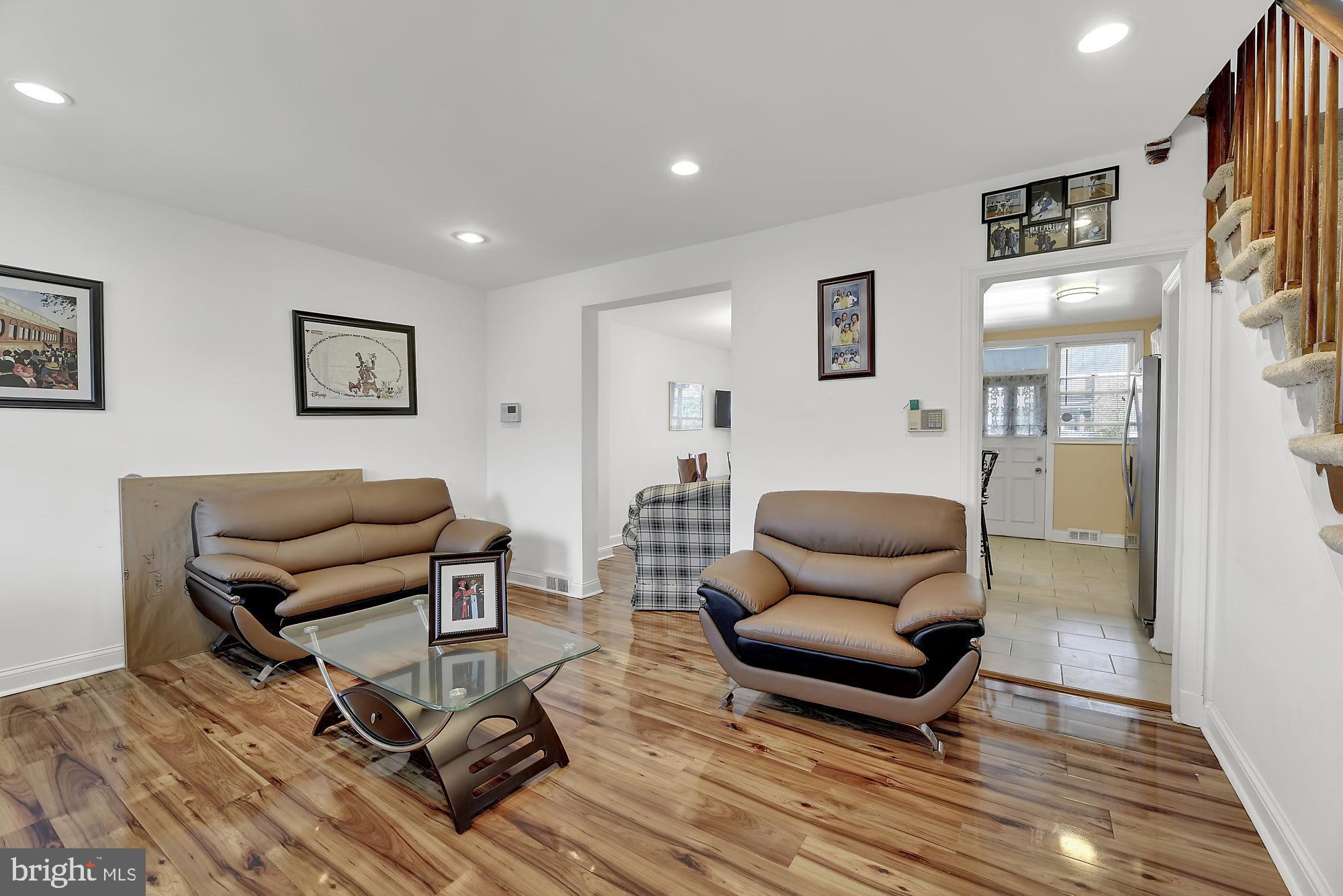 3921 Annellen Road Baltimore, MD 21215 - Photo 3 of 22 Gallery Image 3