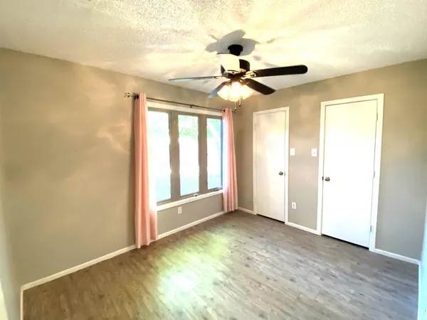 $1,500 | 9818 Jordan Avenue, Unit B, Lubbock, TX 79423