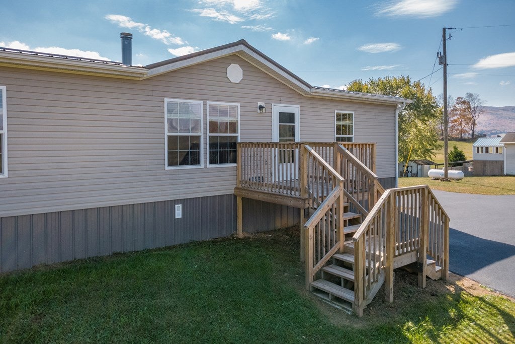 489 Rural Retreat Lake Road Rural Retreat, VA 24368 - Photo 12 of 87 Gallery Image 12