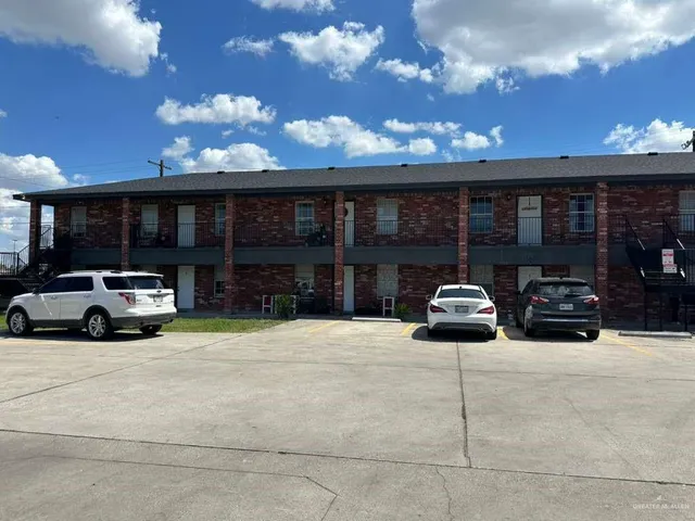 $800 | 402 Gastel Circle, Unit 4, Edinburg, TX 78539