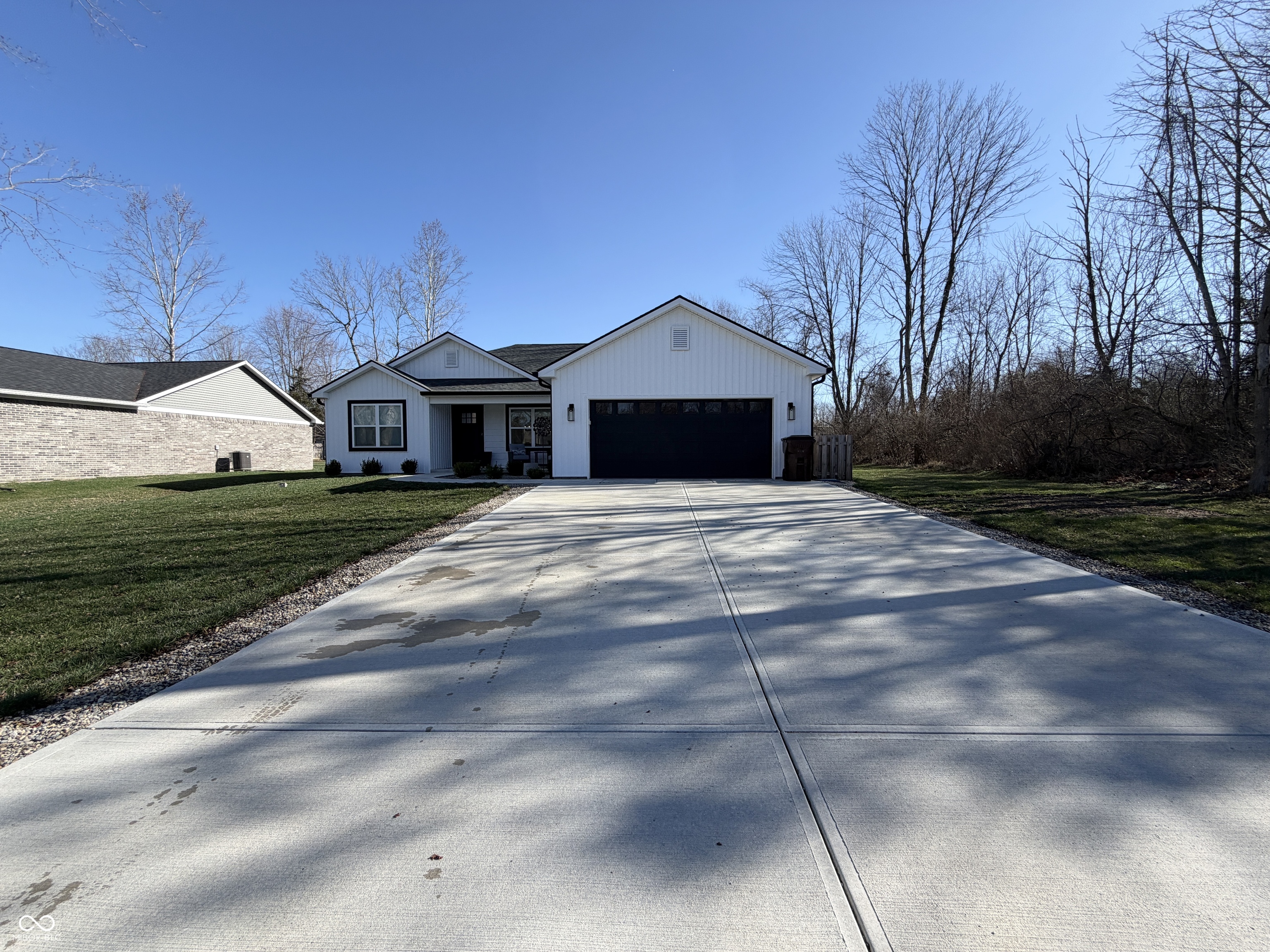 216 Gettysburg Coatesville, IN 46121 - Photo 6 of 67