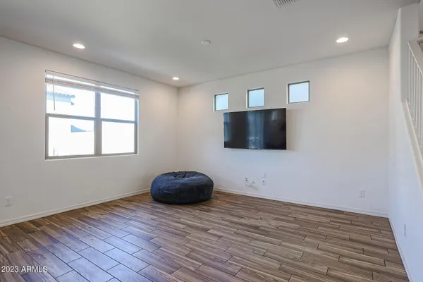 $2,795 | 7424 South 32nd Drive, Phoenix, AZ 85041