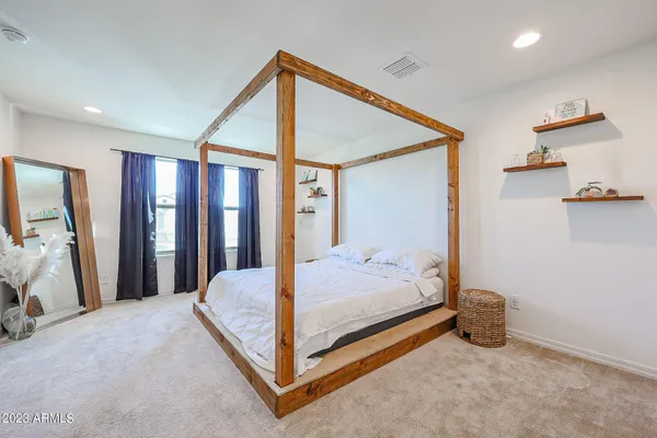 $2,795 | 7424 South 32nd Drive, Phoenix, AZ 85041