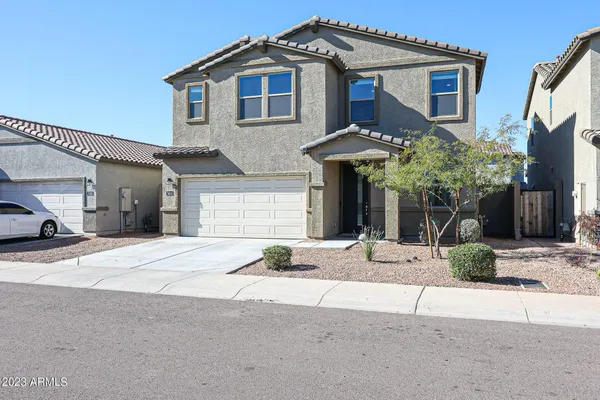 $2,795 | 7424 South 32nd Drive, Phoenix, AZ 85041