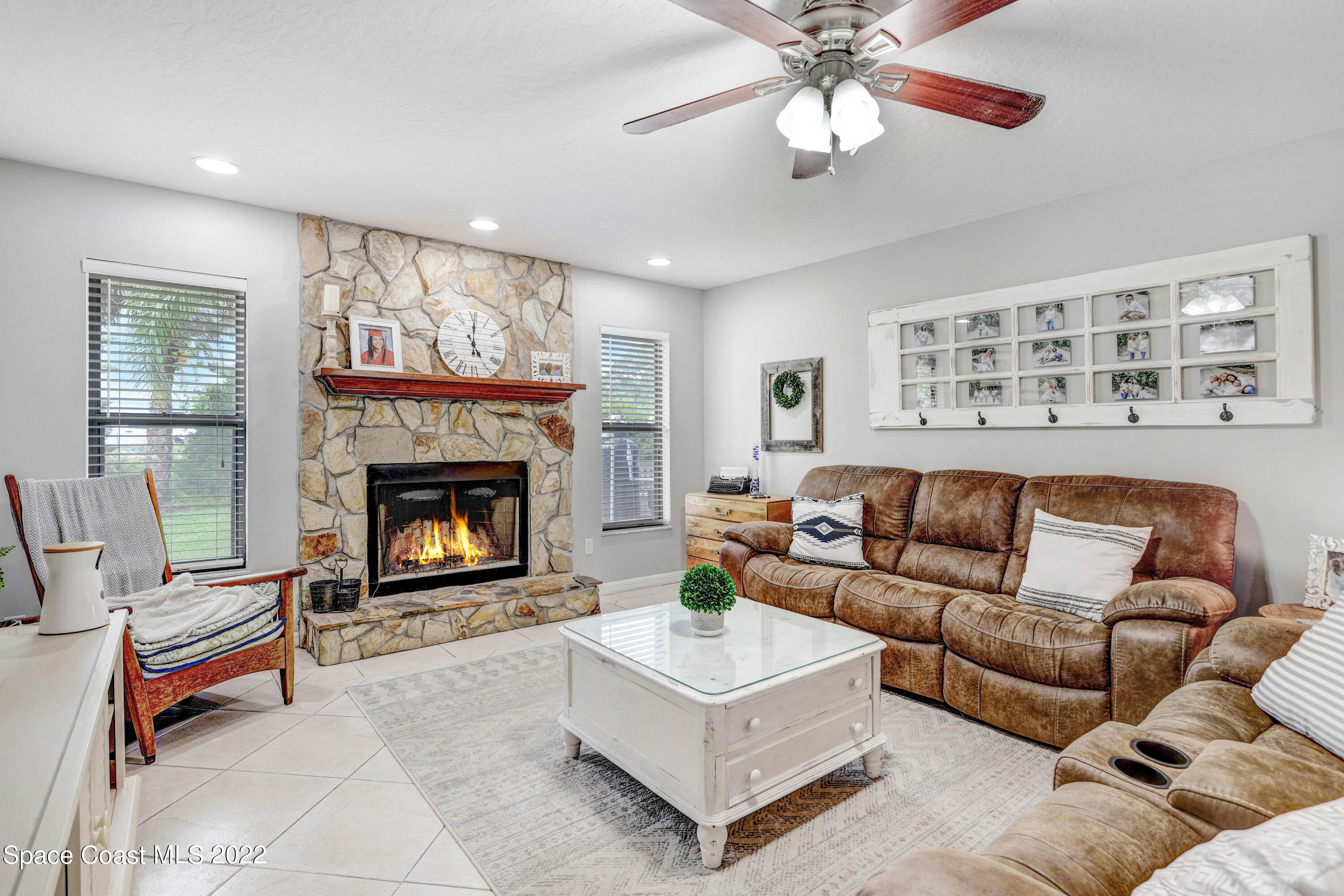 4500 Hunters Run Circle Grant Valkaria, FL 32949 - Photo 13 of 35 Cozy Family Room