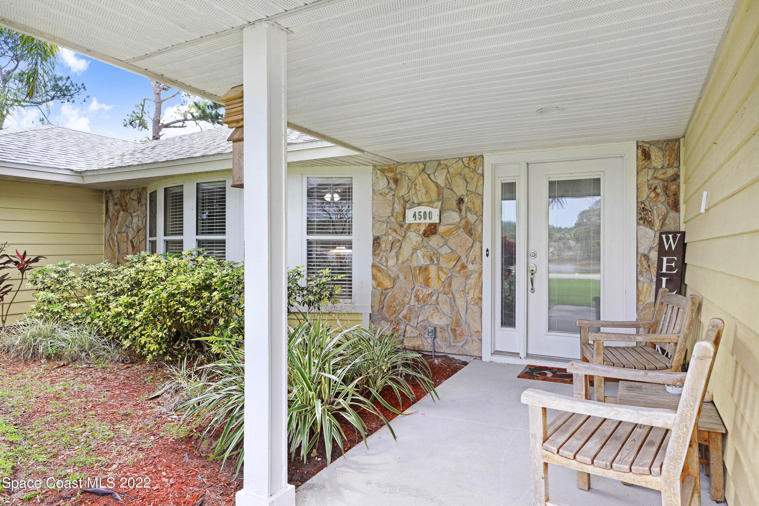 4500 Hunters Run Circle Grant Valkaria, FL 32949 - Photo 4 of 35 1V5A8144