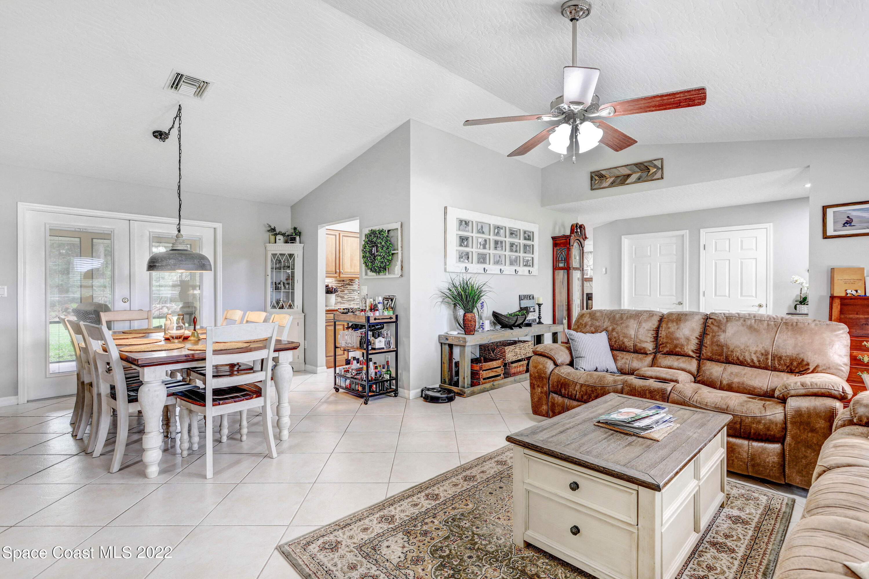 4500 Hunters Run Circle Grant Valkaria, FL 32949 - Photo 7 of 35 1V5A8198