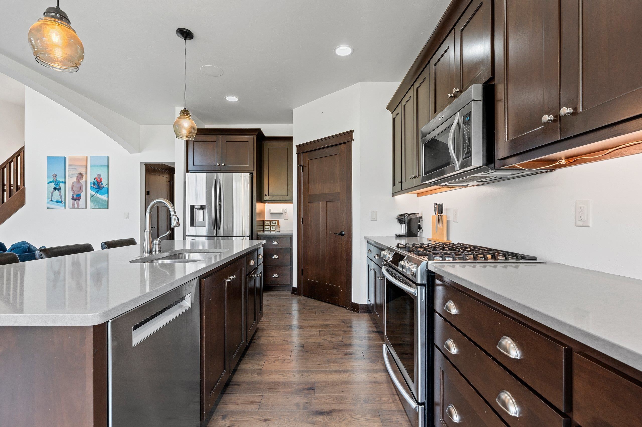 1013 Harvest Trail Appleton, WI 54913 - Photo 14 of 38