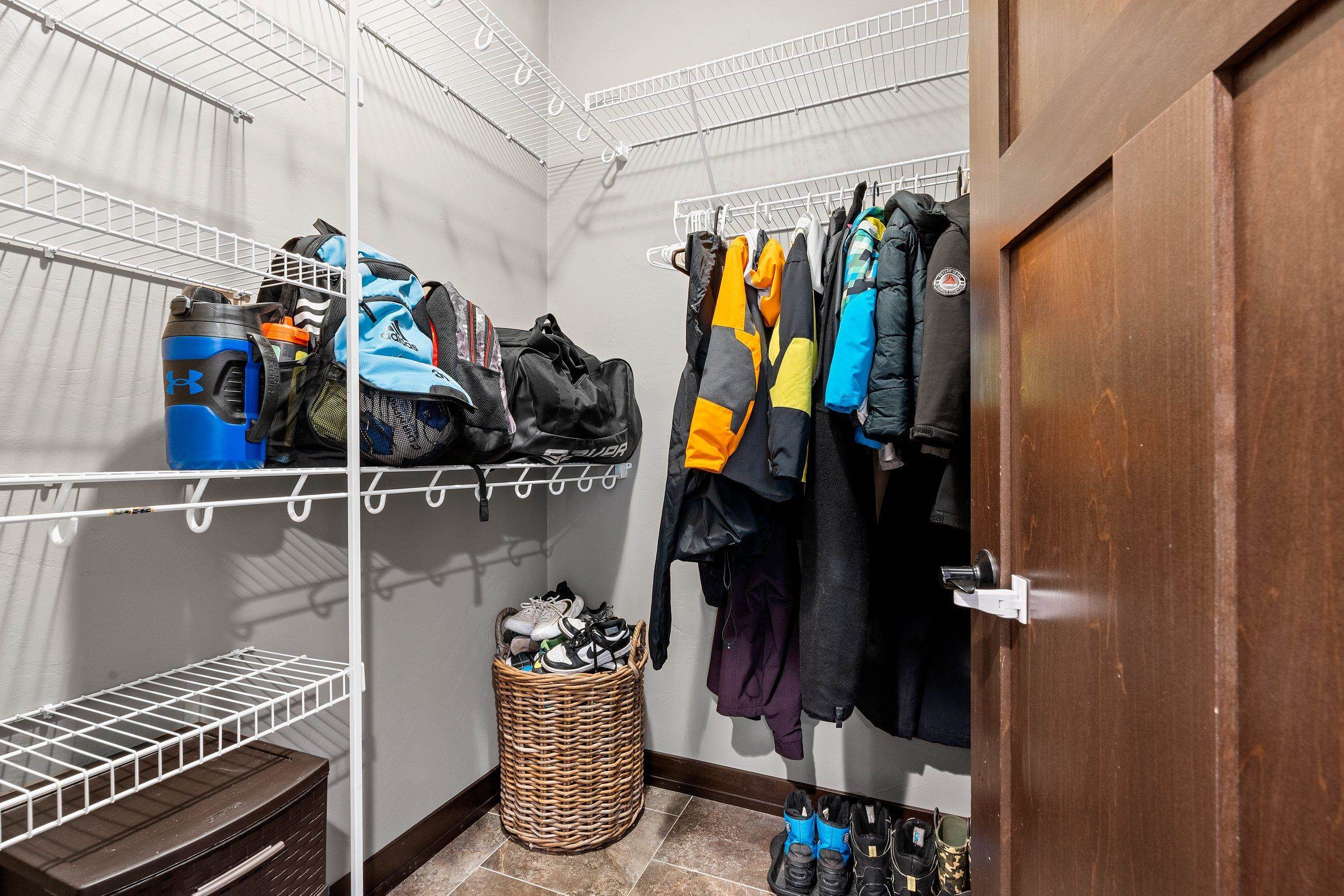 1013 Harvest Trail Appleton, WI 54913 - Photo 21 of 38