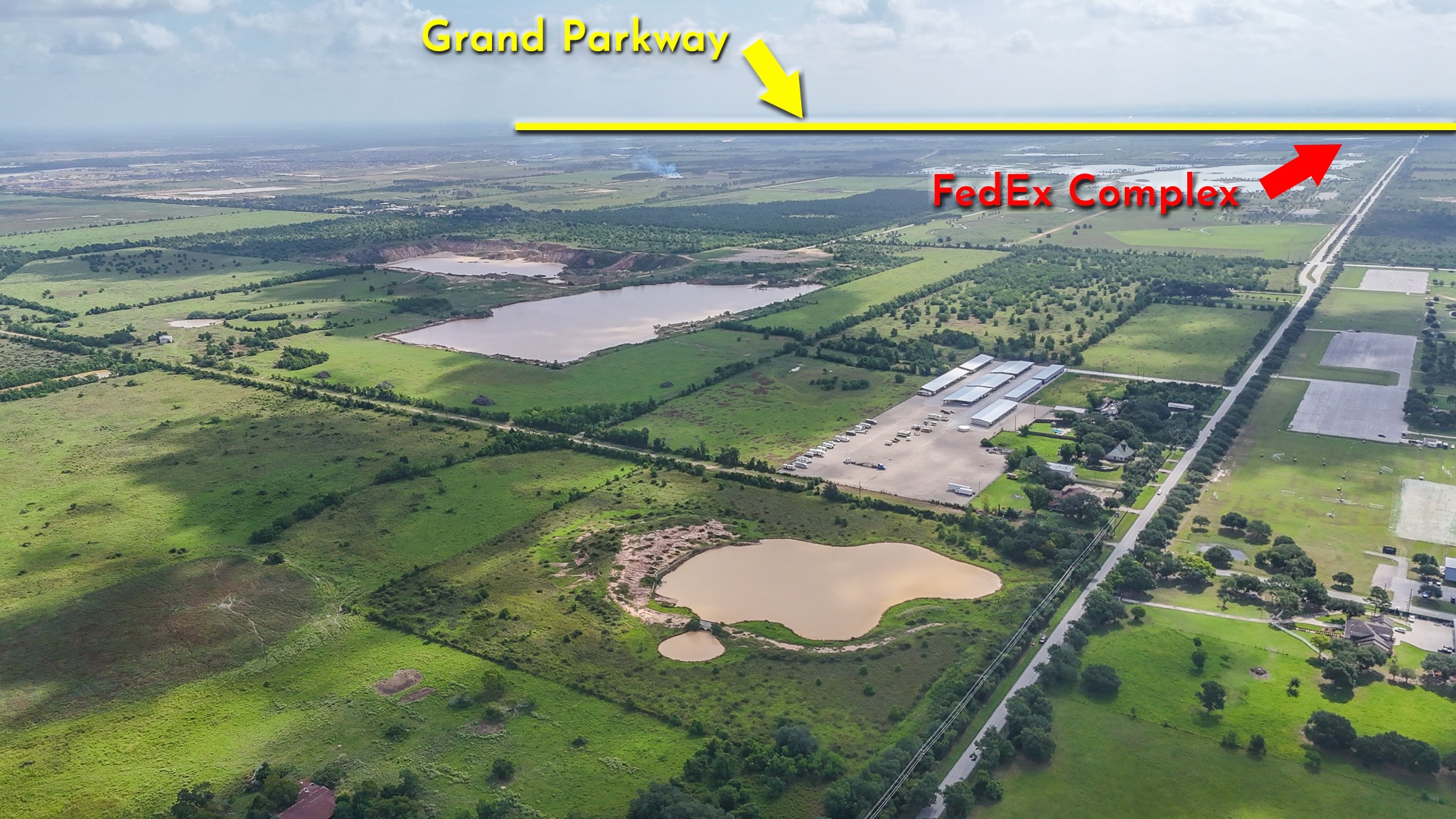 9009 Katy Hockley Road Katy, TX 77493 - Photo 4 of 14 a view of an outdoor space