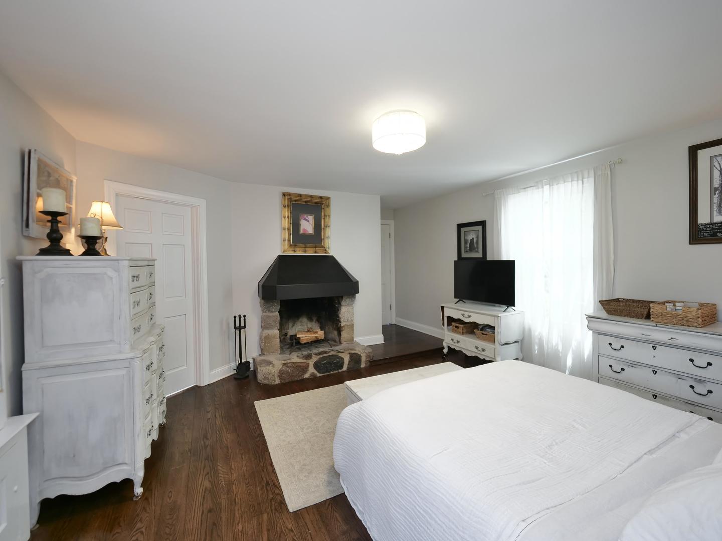 708 South Rose Farm Road Woodstock, IL 60098 - Photo 29 of 104
