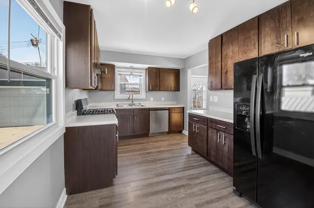 $299,900 | 6421 59th Avenue, Kenosha, WI 53142