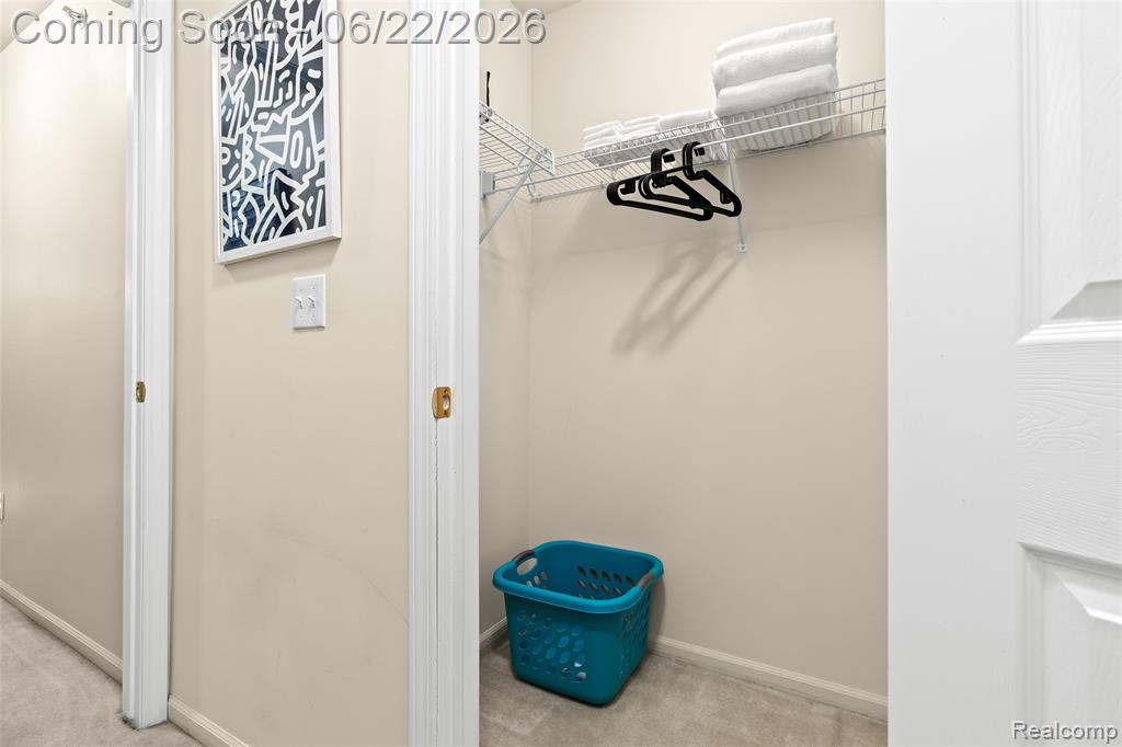 11 North Squirrel Road Auburn Hills, MI 48326 - Photo 39 of 51