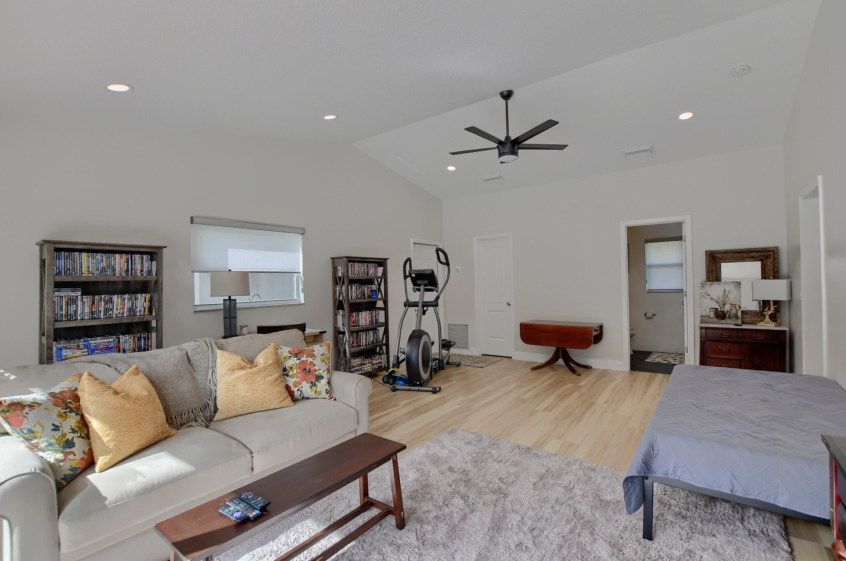 7548 Estrella Circle Boca Raton, FL 33433 - Photo 43 of 73 7548 Estrella Circle, Boca Raton (42)