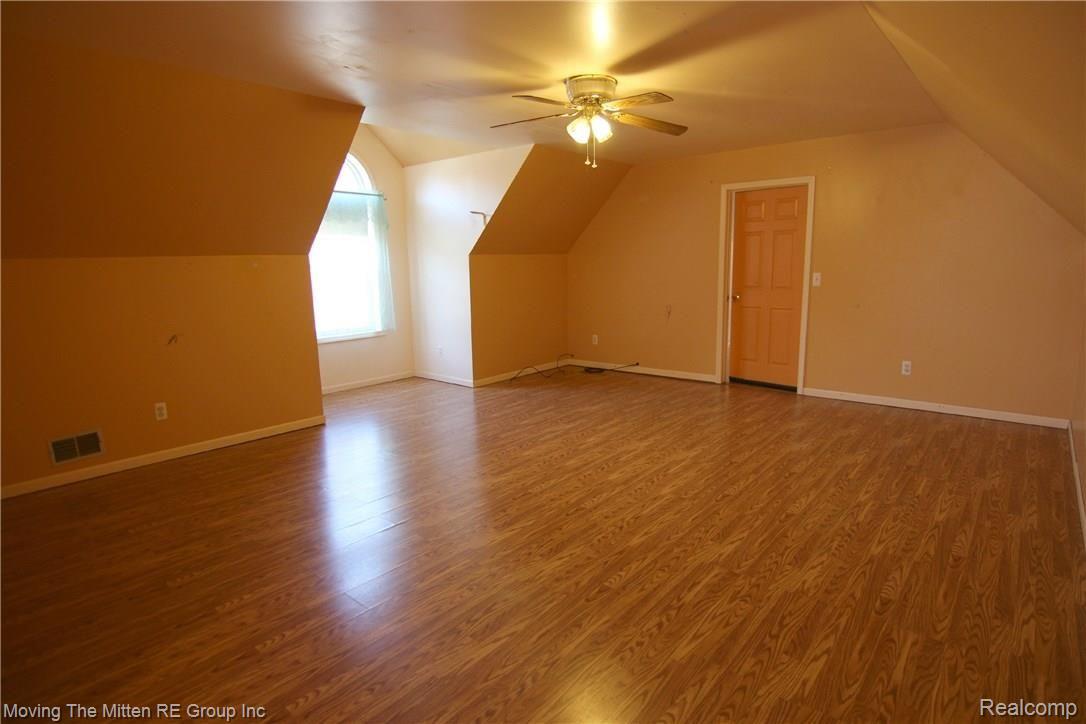 25349 Elwell Road Belleville, MI 48111 - Photo 13 of 24 25349 Elwell Upper 1.jpg