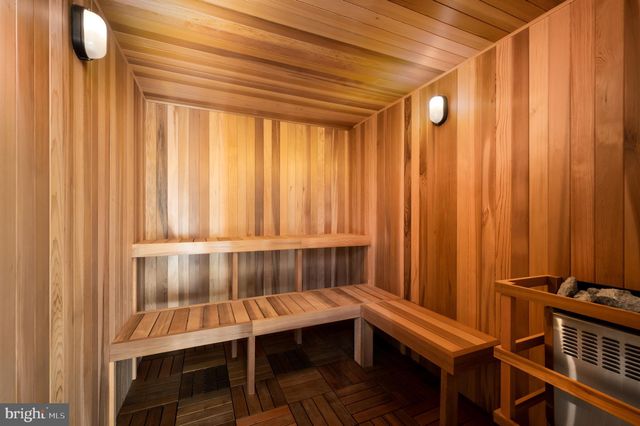 $5,100,000 | 1059 Rector Lane, McLean, VA 22102