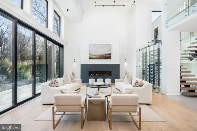 $5,100,000 | 1059 Rector Lane, McLean, VA 22102