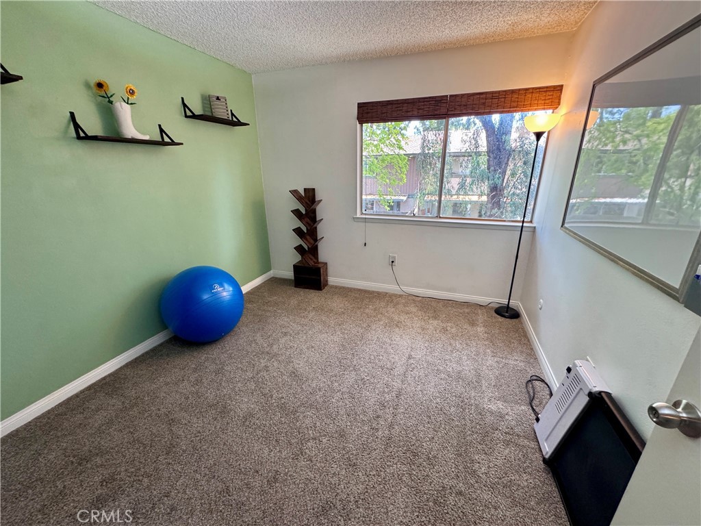 4877 Jackson Street, Unit B Riverside, CA 92503 - Photo 18 of 33 Non-Primary Bedroom