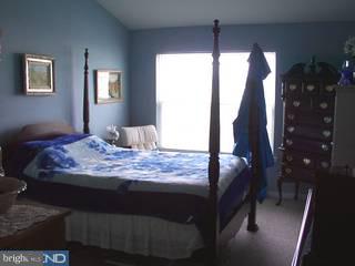 130 Threadleaf Terrace Burlington, NJ 08016 - Photo 5 of 6 Gallery Image 5
